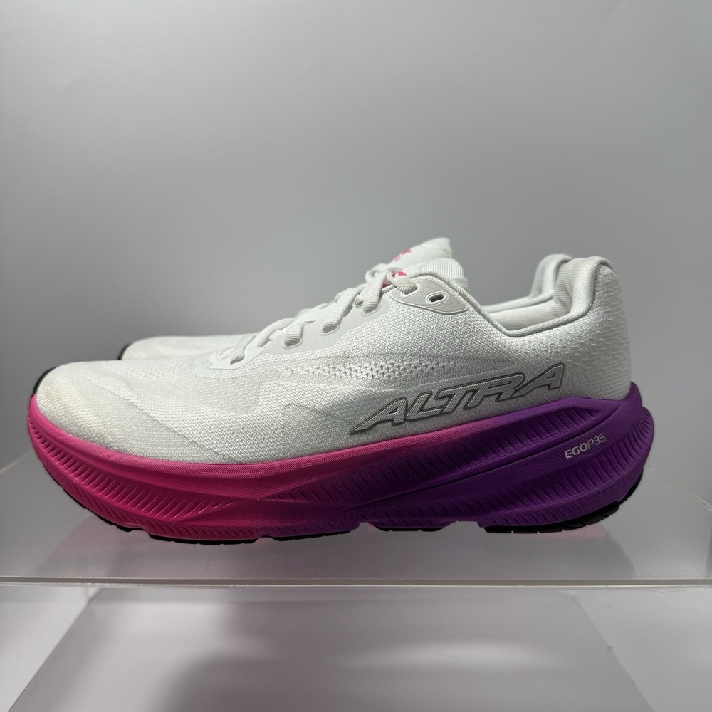 Brand New Altra Experience Flow 3 White AL0A85U774E Women's Size 8.5 Sample